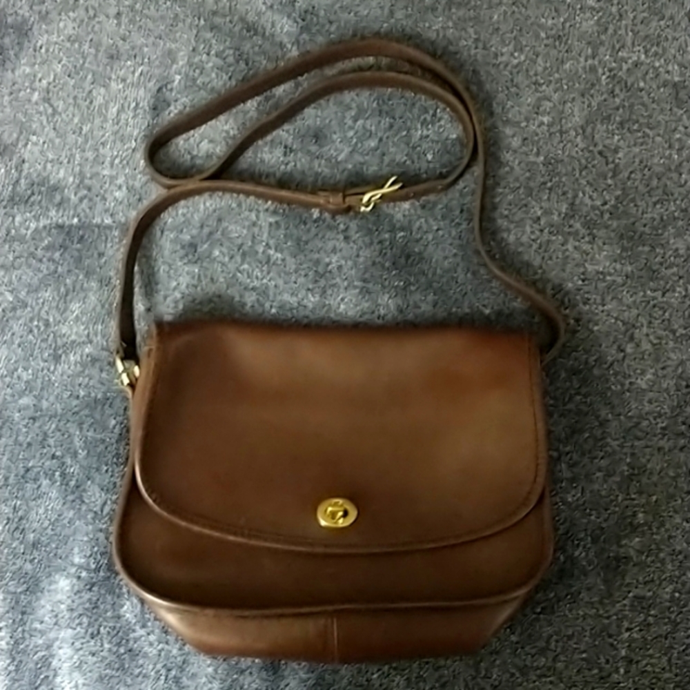 Vintage COACH 9790 Mahogany Brown Leather Shoulder City Bag • Excellent •Pre-Own